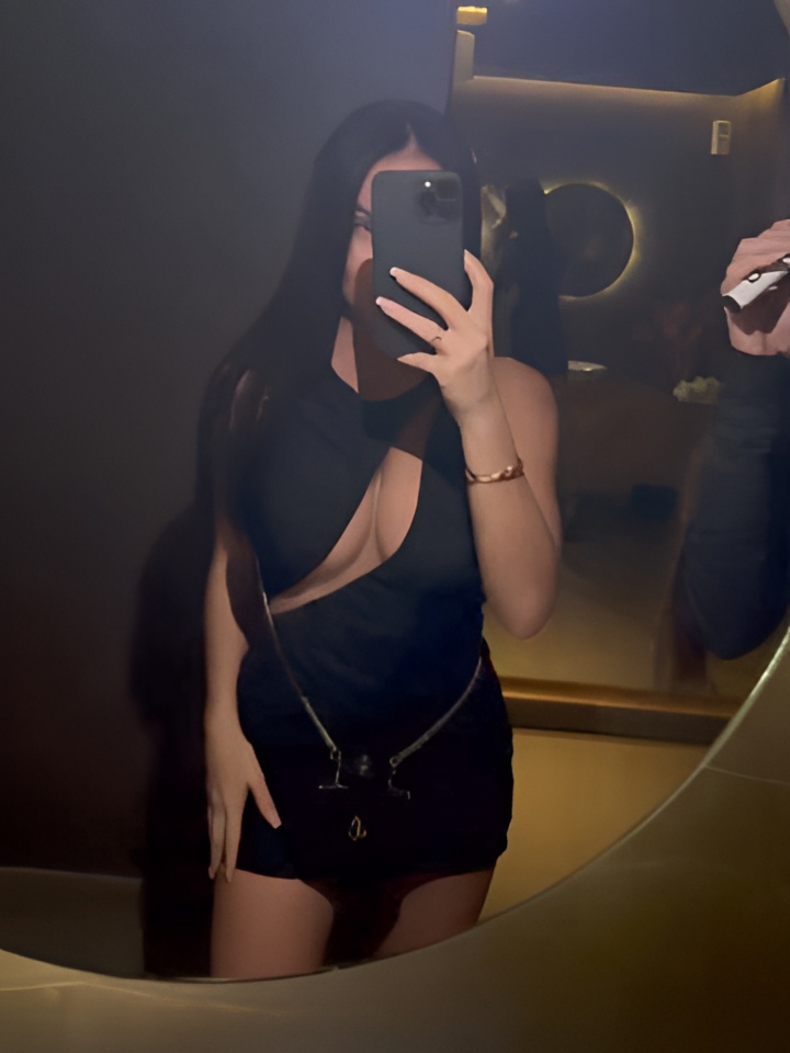 Слава привлекательная девушка из Калязина цена от 2000 руб