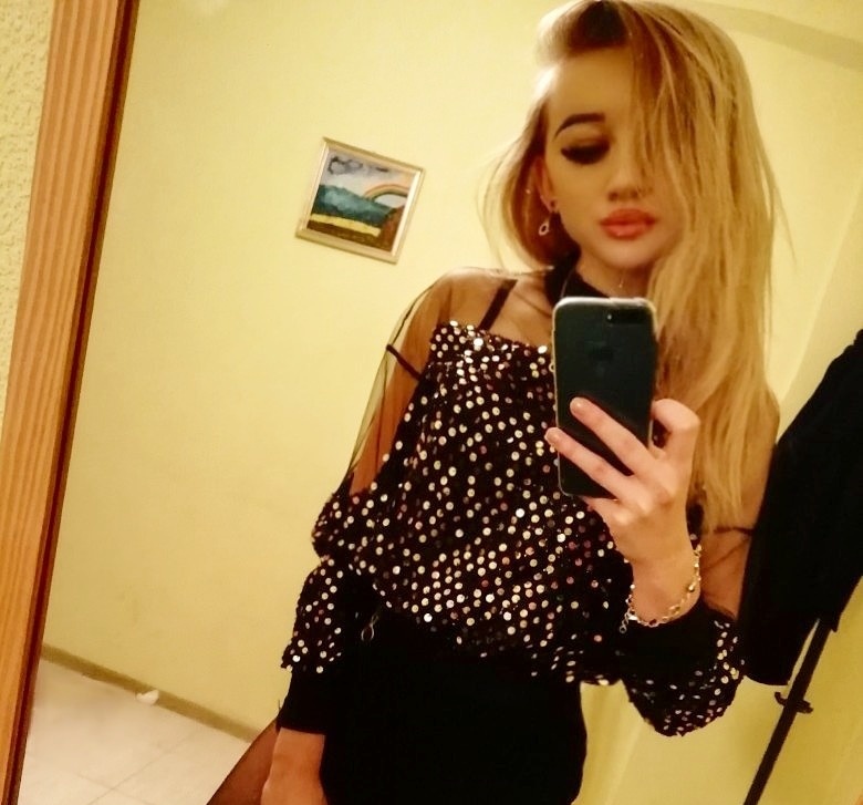 Влада привлекательная девушка из Калязина цена от 3500 руб