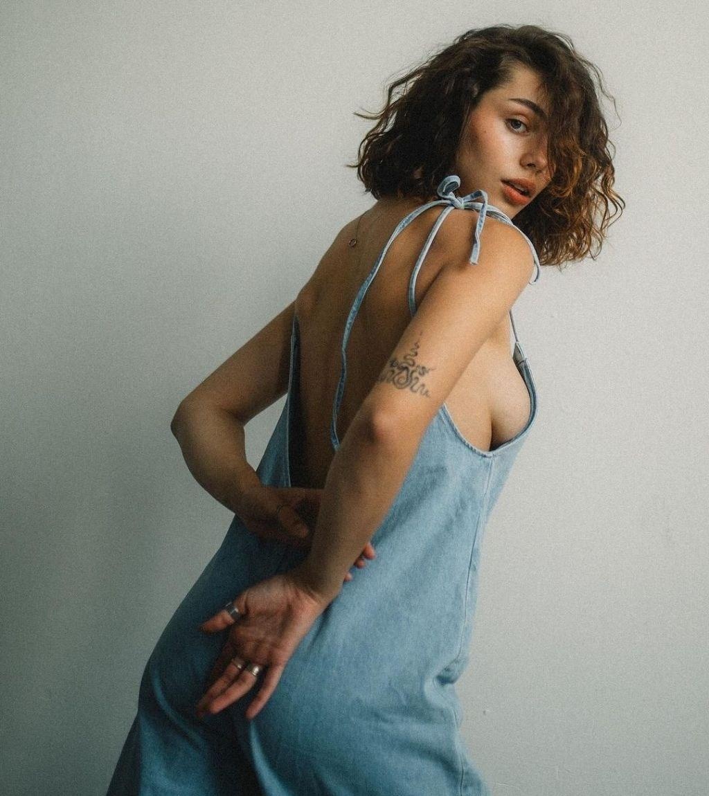 Катрина привлекательная девушка из Калязина цена от 6000 руб